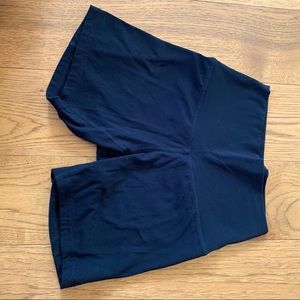 Black Lulu biker shorts